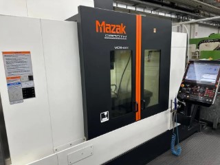 Vertical CNC Machine